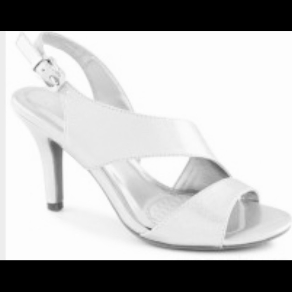 Mootsies tootsies sandals